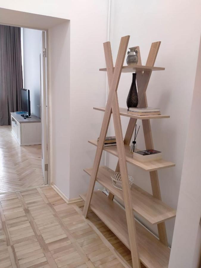 Avangard Kryva Lypa 3 Apart Lviv Ngoại thất bức ảnh